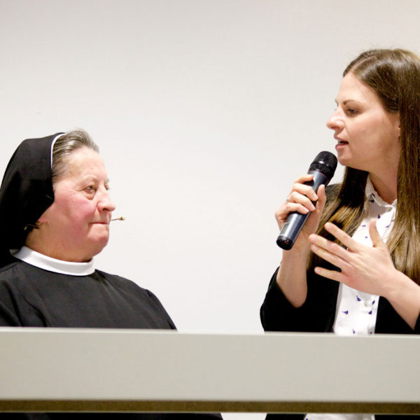 wj_wt2015_03_schwester-doris_114_34