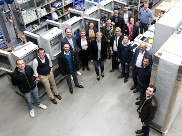 Gruppenfoto von der Betriebsbesichtigung bei Staudinger